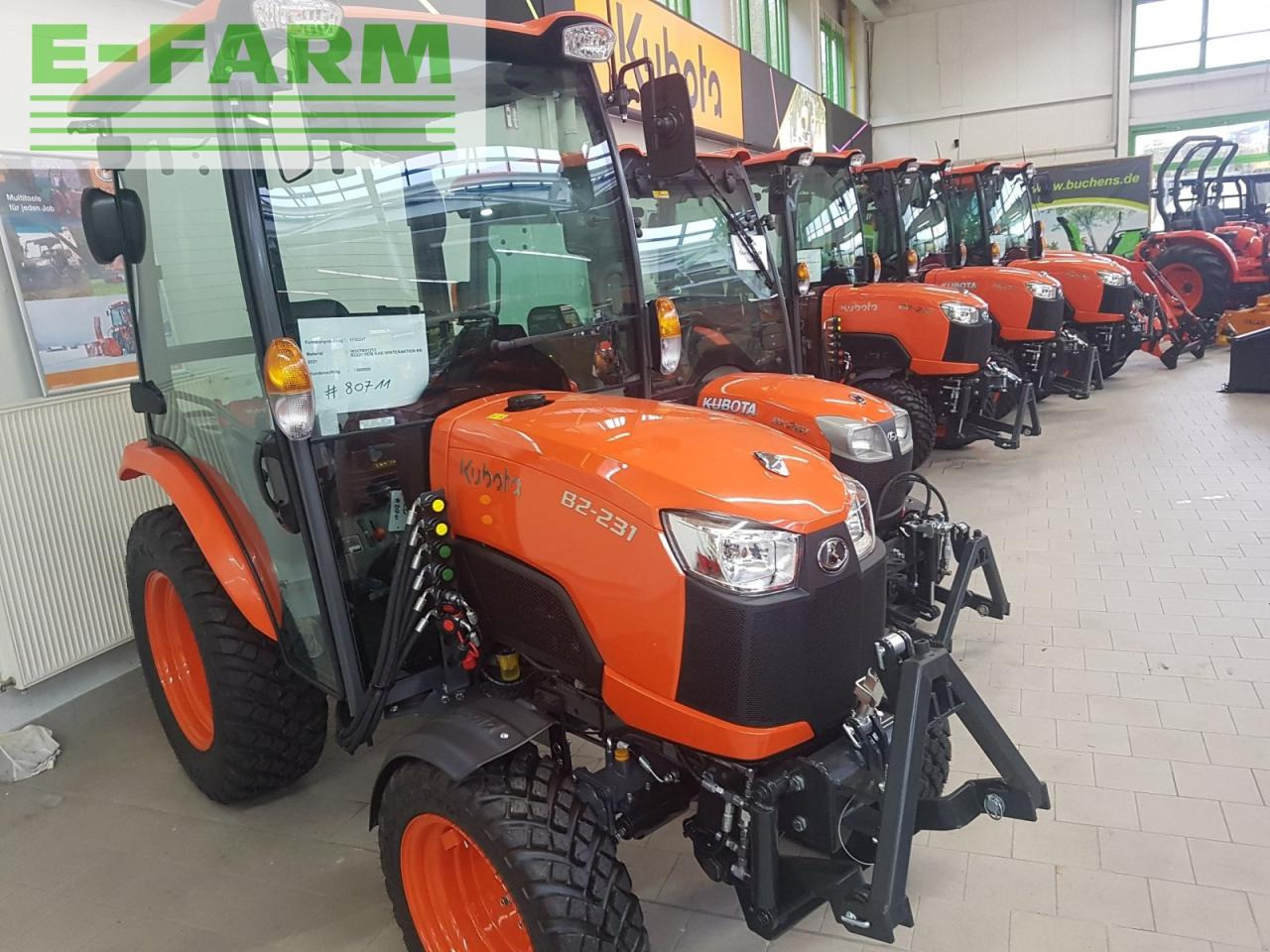 Kubota b2-231h cab - Трактор: фото 2 Kubota b2-231h cab - Трактор: фото 2