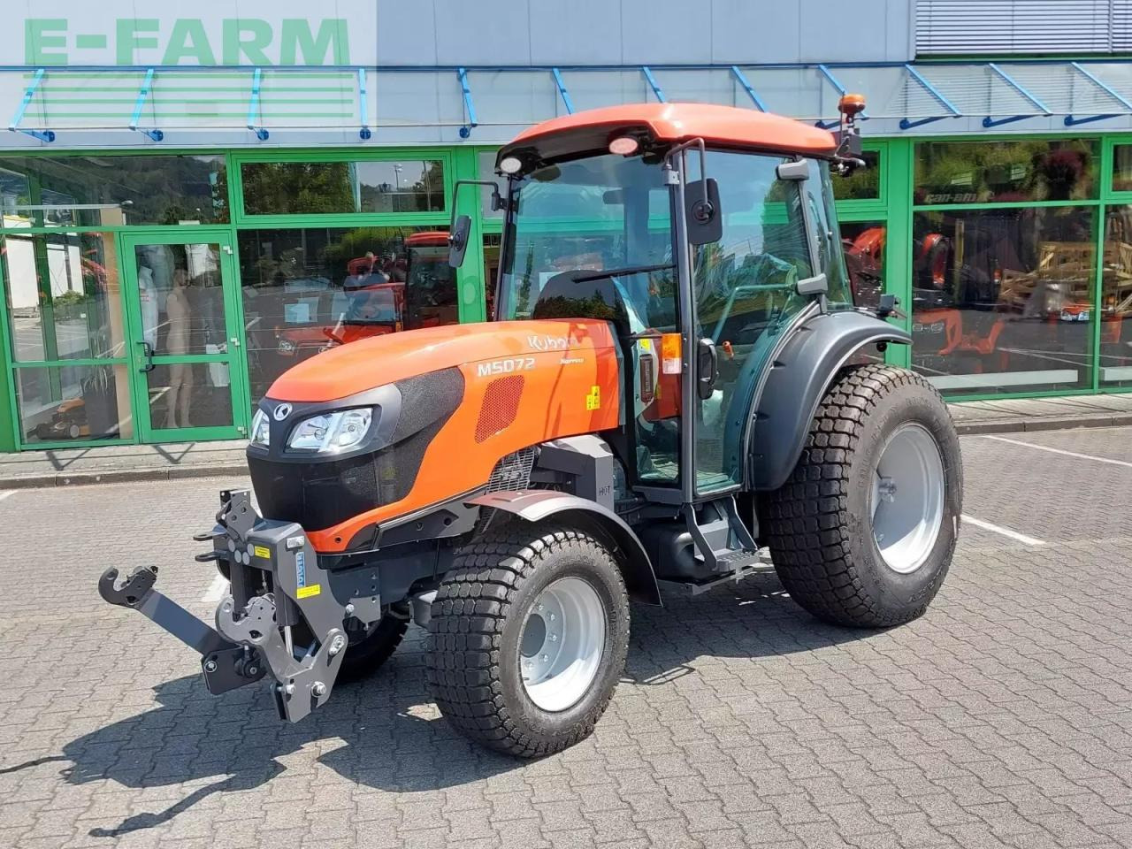 Kubota m5-072 narrow - Трактор: фото 3 Kubota m5-072 narrow - Трактор: фото 3