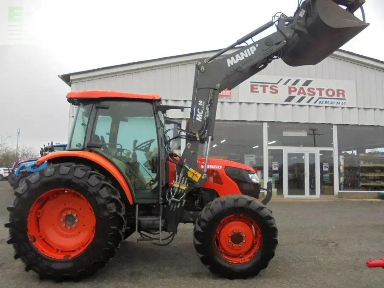 Kubota m8560dth - Трактор: фото 1 Kubota m8560dth - Трактор: фото 1