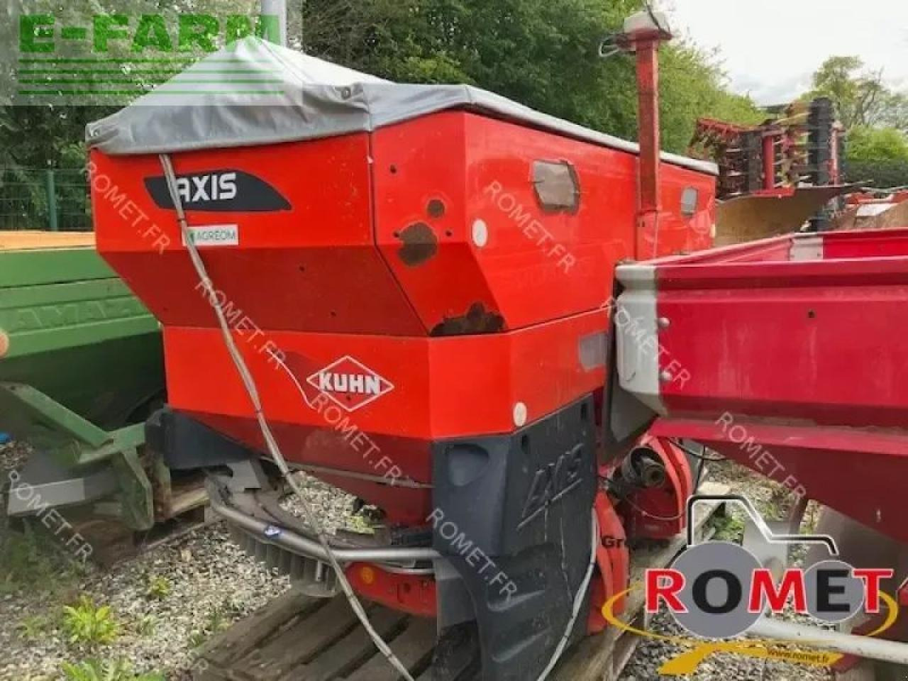 Kuhn axis 40.2 m-emc - Разбрасыватель удобрений: фото 2 Kuhn axis 40.2 m-emc - Разбрасыватель удобрений: фото 2