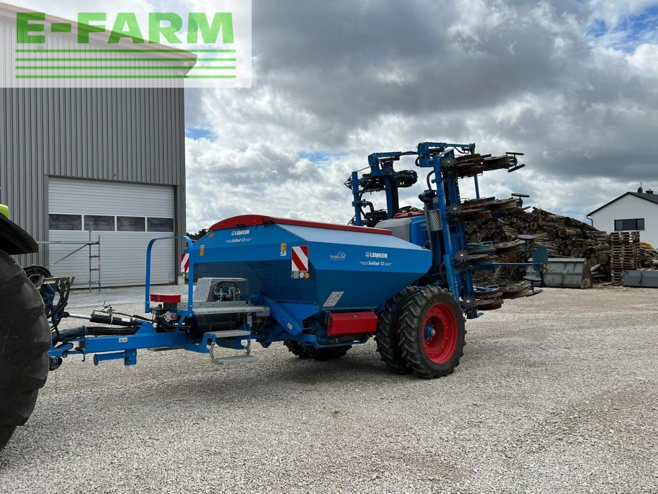Lemken Azurit 9 8.75 Solitair 12/5800 - Сеялка точного высева: фото 1 Lemken Azurit 9 8.75 Solitair 12/5800 - Сеялка точного высева: фото 1