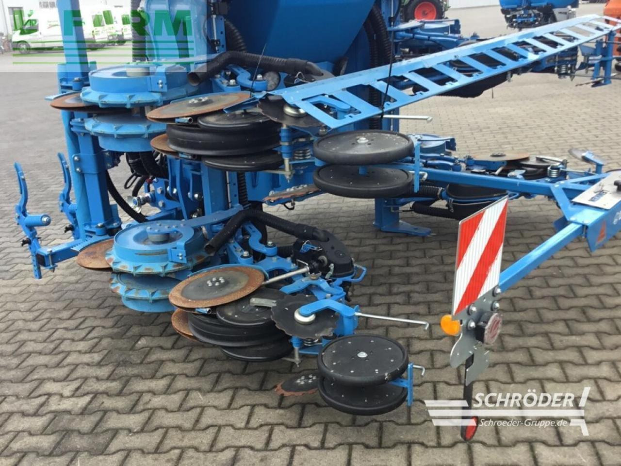 Lemken azurit 9 k 8 - Сеялка точного высева: фото 4 Lemken azurit 9 k 8 - Сеялка точного высева: фото 4