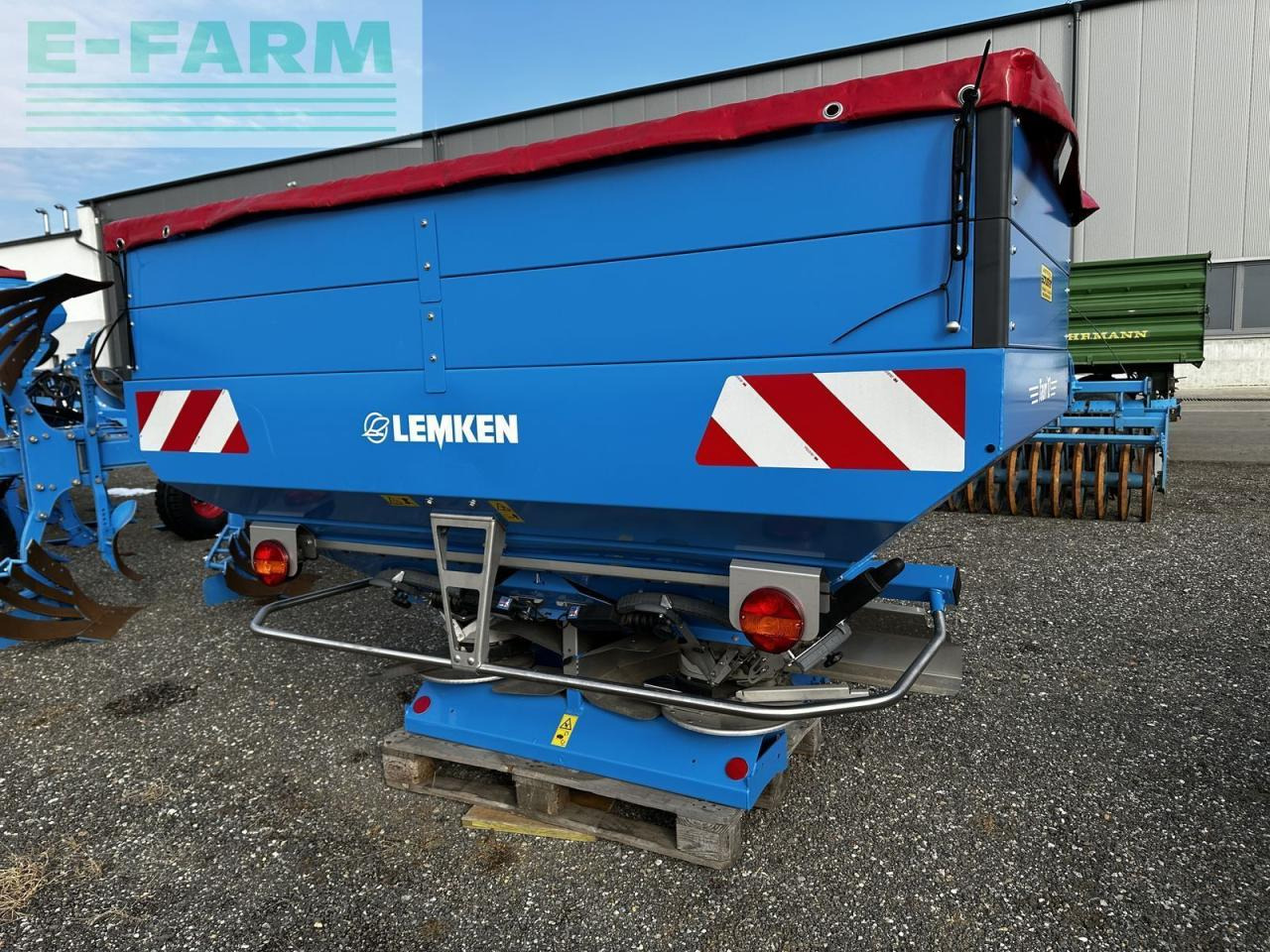 Lemken tauri 12/2150 - Разбрасыватель удобрений: фото 5 Lemken tauri 12/2150 - Разбрасыватель удобрений: фото 5