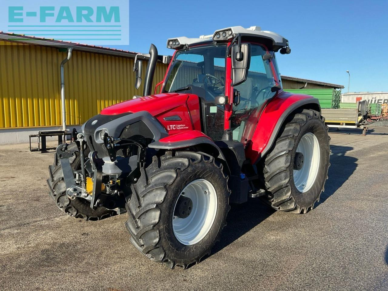 Lindner Lintrac 130 - Трактор: фото 1 Lindner Lintrac 130 - Трактор: фото 1