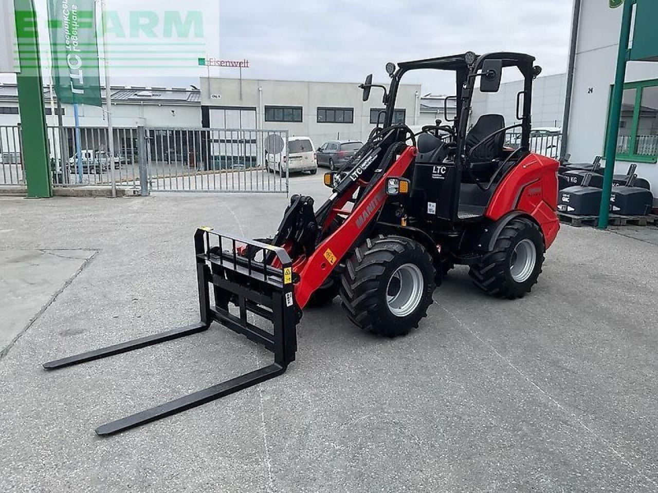 Manitou mla 3-25 h - Компактный фронтальный погрузчик: фото 1 Manitou mla 3-25 h - Компактный фронтальный погрузчик: фото 1