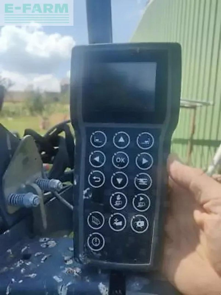 Massey Ferguson 4160v classic - Пресс-подборщик тюковый: фото 2 Massey Ferguson 4160v classic - Пресс-подборщик тюковый: фото 2