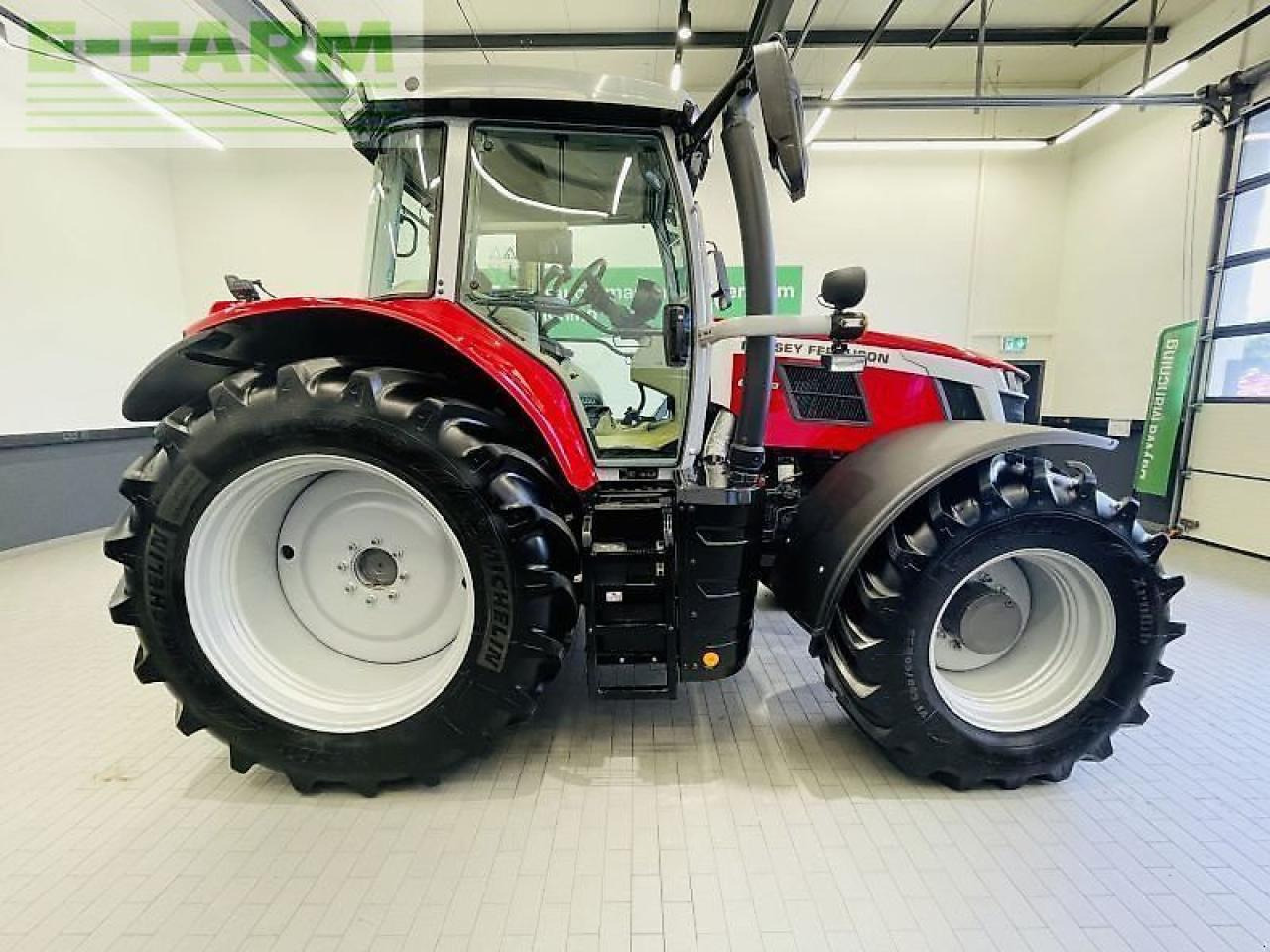 Massey Ferguson 6s.180 dyna-vt exclusive Exclusive - Трактор: фото 4 Massey Ferguson 6s.180 dyna-vt exclusive Exclusive - Трактор: фото 4