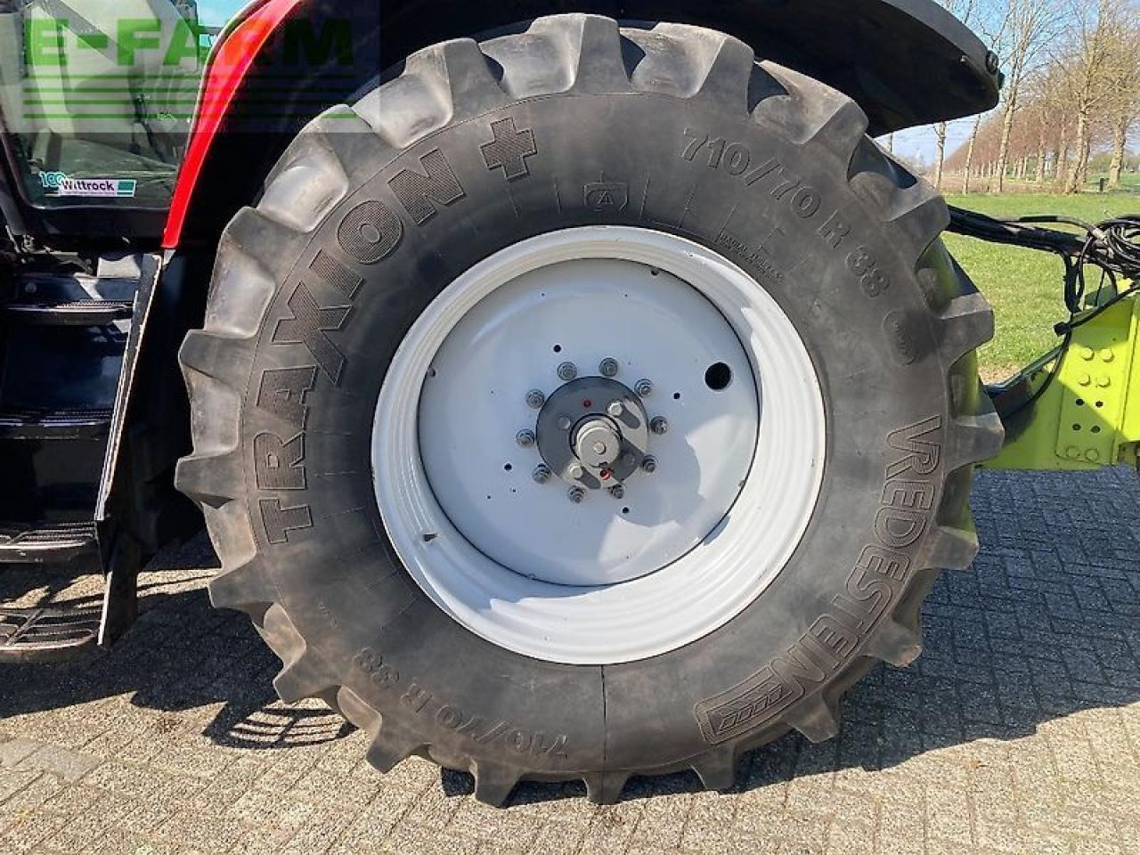 Massey Ferguson 7624 - Трактор: фото 4 Massey Ferguson 7624 - Трактор: фото 4