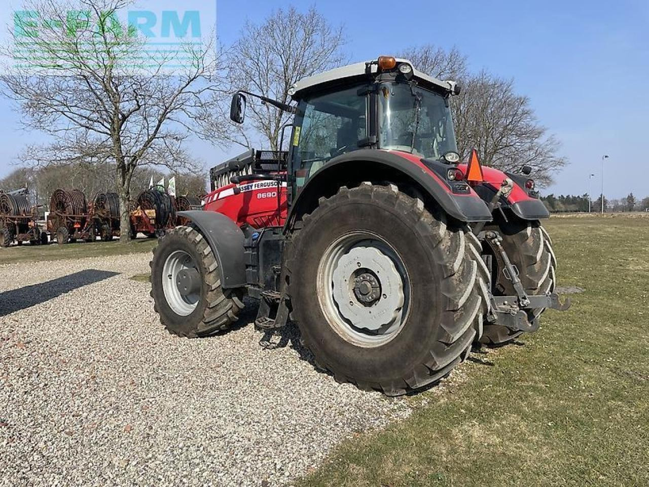 Massey Ferguson 8690 - Трактор: фото 2 Massey Ferguson 8690 - Трактор: фото 2