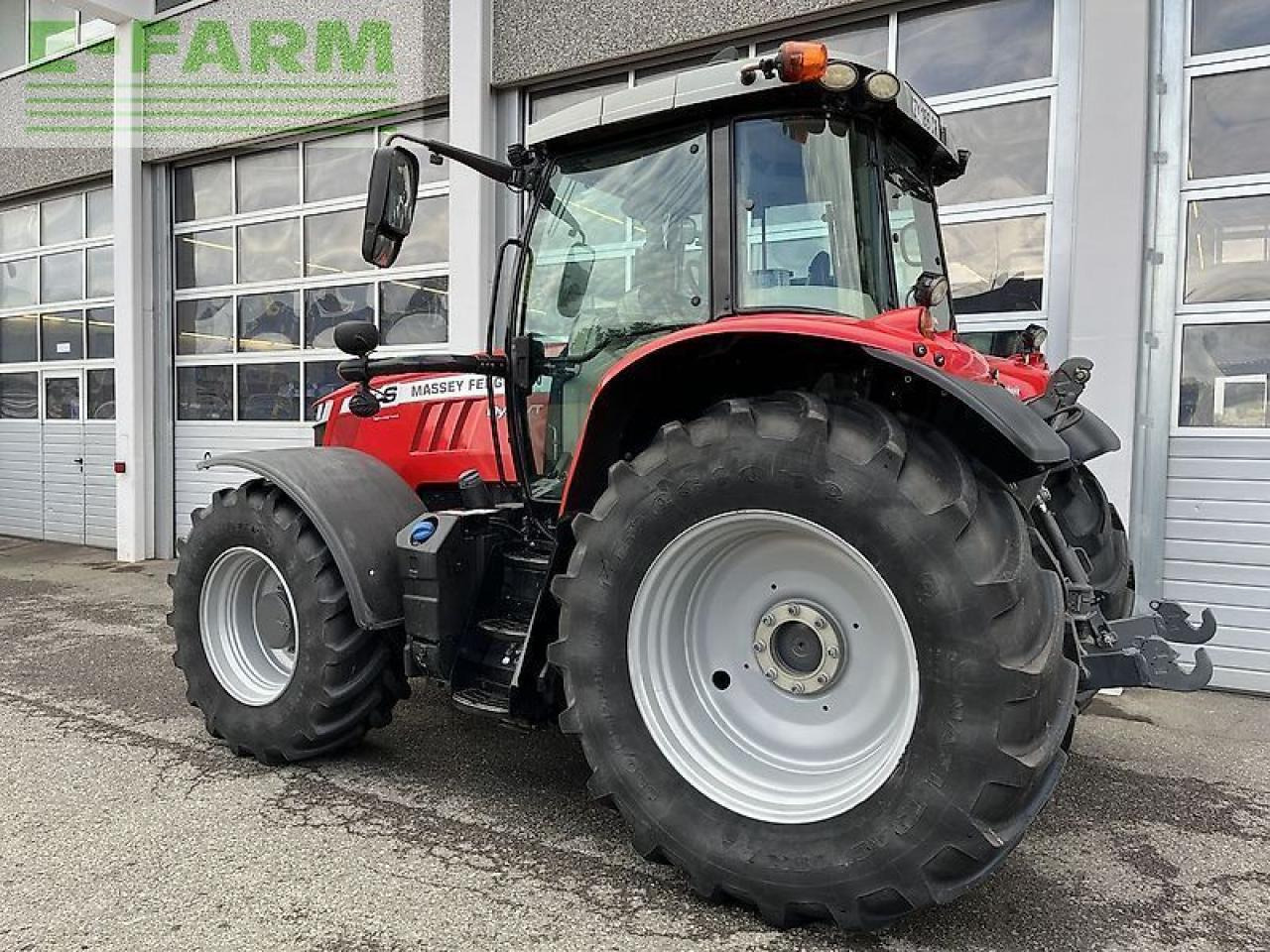 Massey Ferguson mf 6715 s dyna-vt exclusive Exclusive - Трактор: фото 4 Massey Ferguson mf 6715 s dyna-vt exclusive Exclusive - Трактор: фото 4