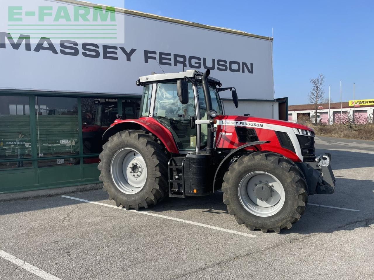 Massey Ferguson mf 7s.180 - Трактор: фото 1 Massey Ferguson mf 7s.180 - Трактор: фото 1