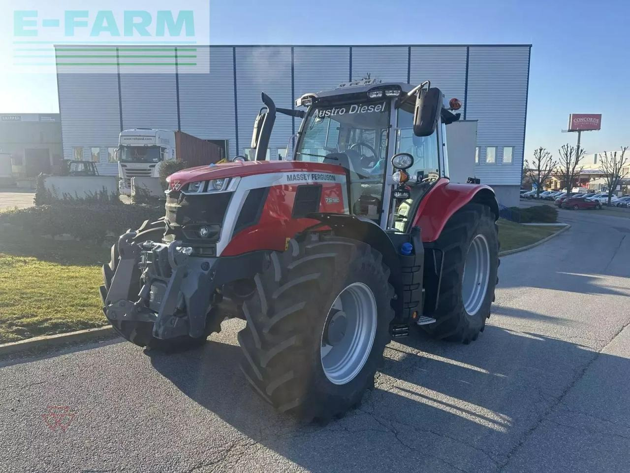 Massey Ferguson mf 7s.180 - Трактор: фото 2 Massey Ferguson mf 7s.180 - Трактор: фото 2