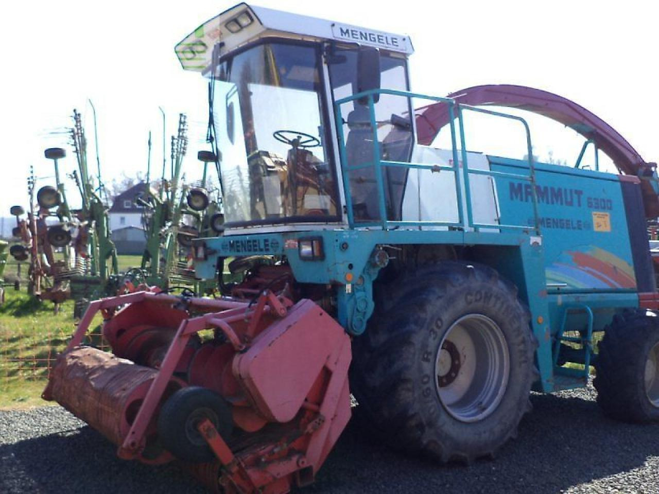 Mengele mammut 6300 - Кормоуборочный комбайн: фото 2 Mengele mammut 6300 - Кормоуборочный комбайн: фото 2