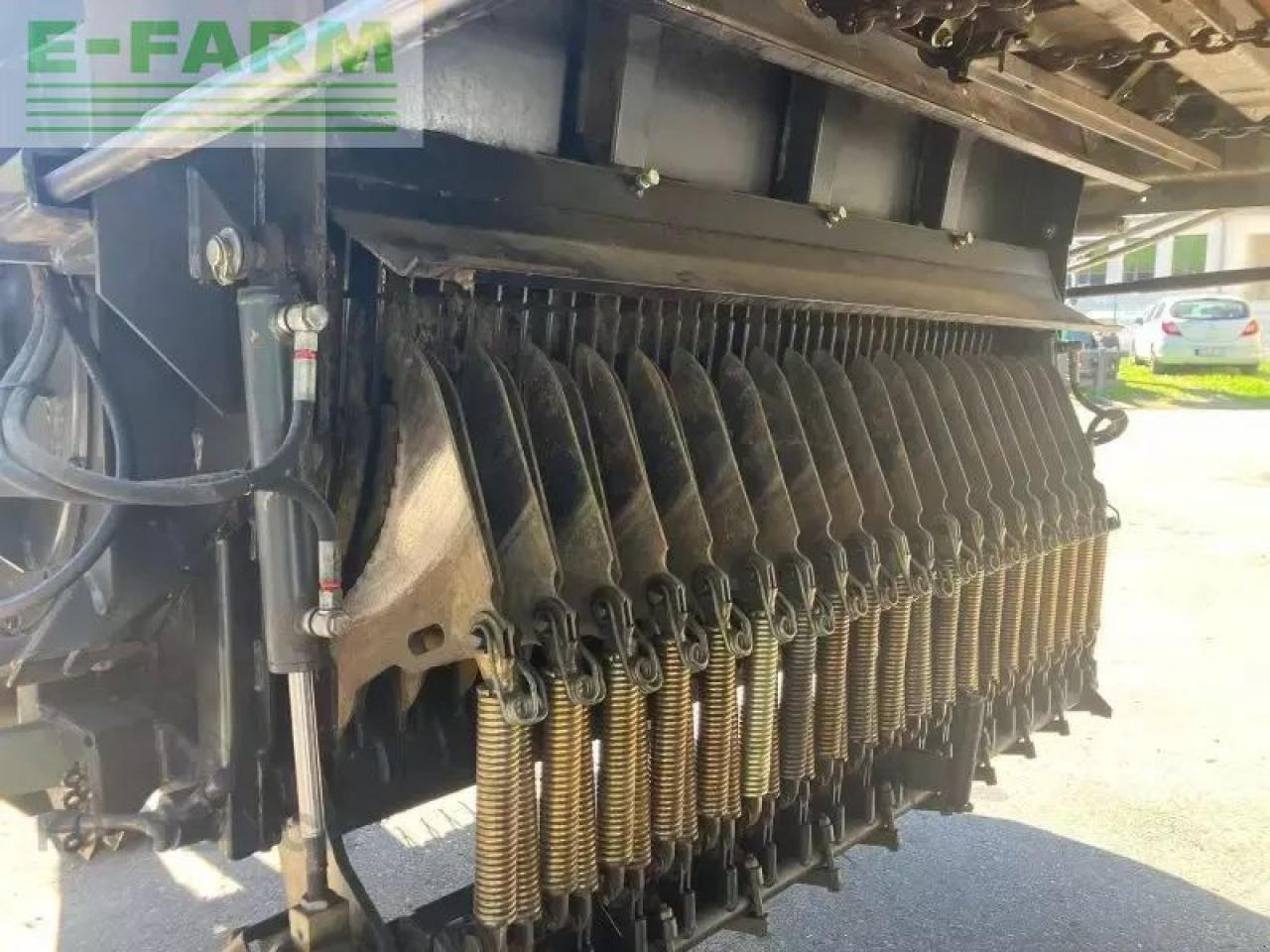 Mengele rotobull 8000 rs - Самозагружающийся прицеп: фото 4 Mengele rotobull 8000 rs - Самозагружающийся прицеп: фото 4