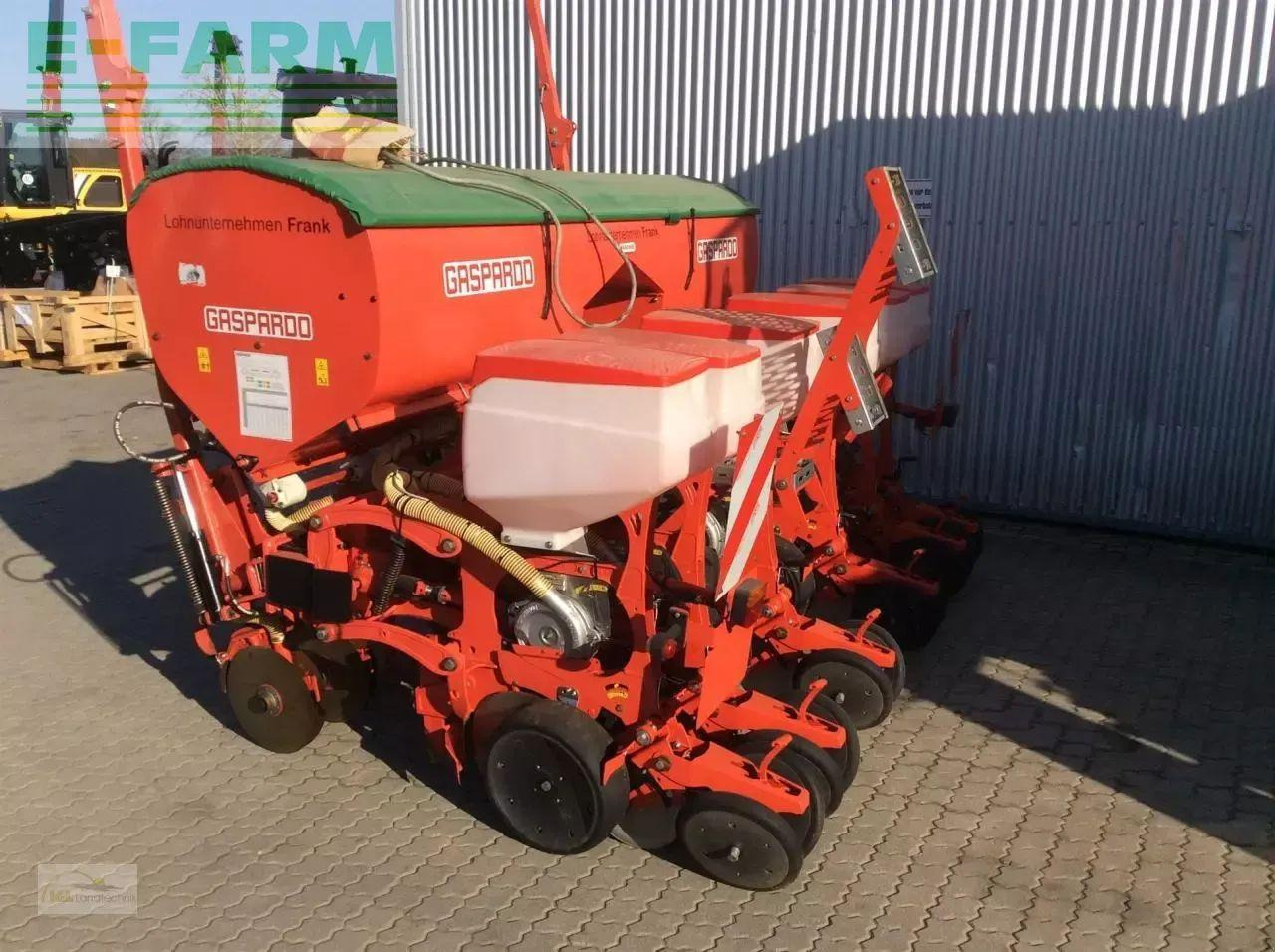 Mustang hter 300 6-reihig - Сеялка точного высева: фото 2 Mustang hter 300 6-reihig - Сеялка точного высева: фото 2