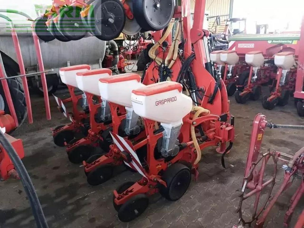 Mustang manta 8-reihige einzelkornsämaschine - Сеялка точного высева: фото 4 Mustang manta 8-reihige einzelkornsämaschine - Сеялка точного высева: фото 4