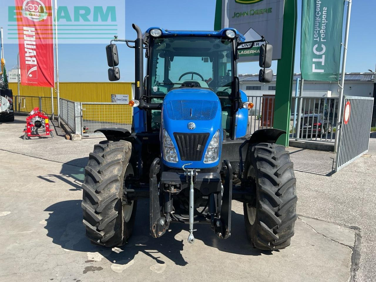 New Holland TD5.85 - Трактор: фото 3 New Holland TD5.85 - Трактор: фото 3