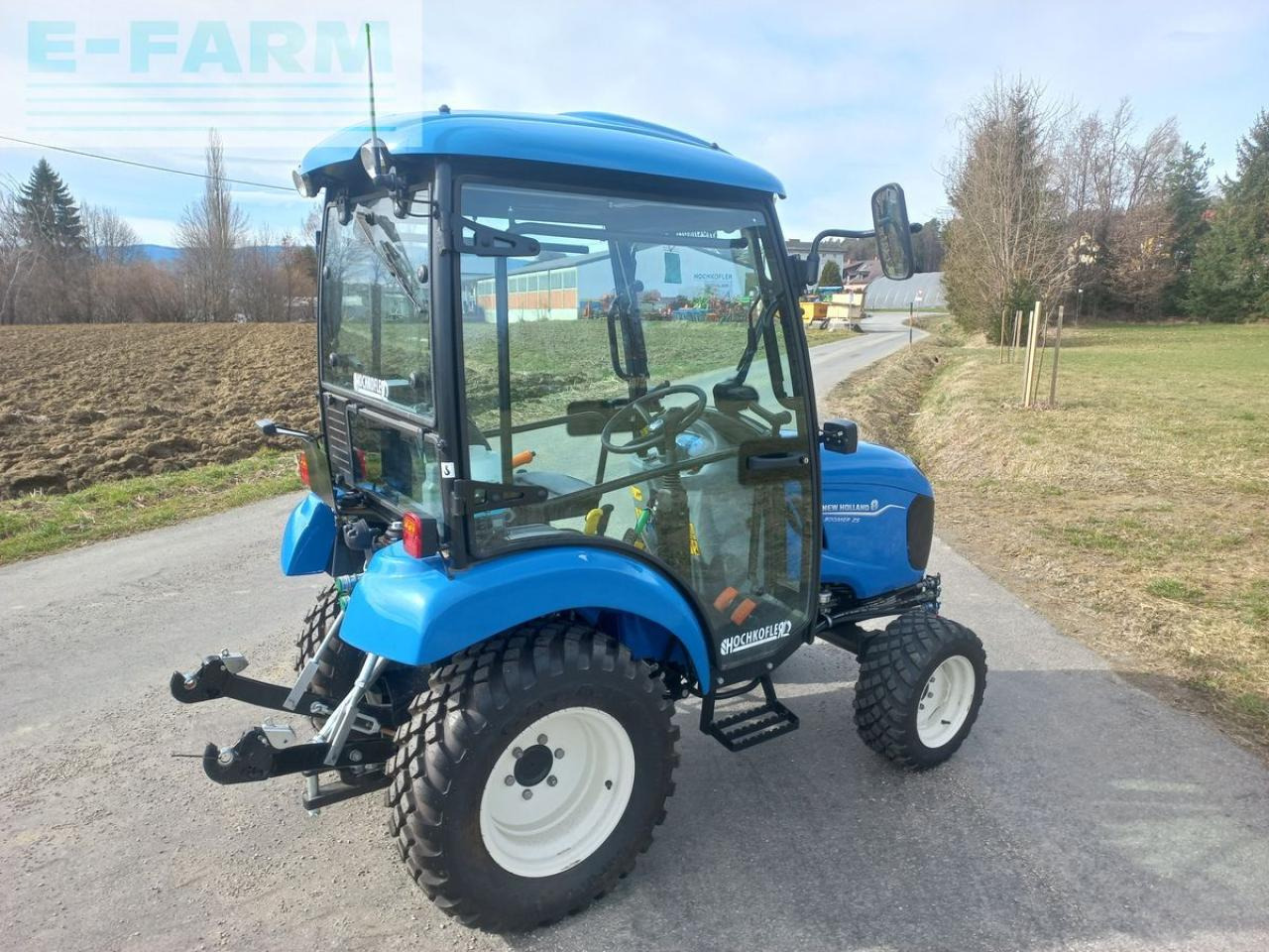 New Holland boomer 25 - Трактор: фото 3 New Holland boomer 25 - Трактор: фото 3