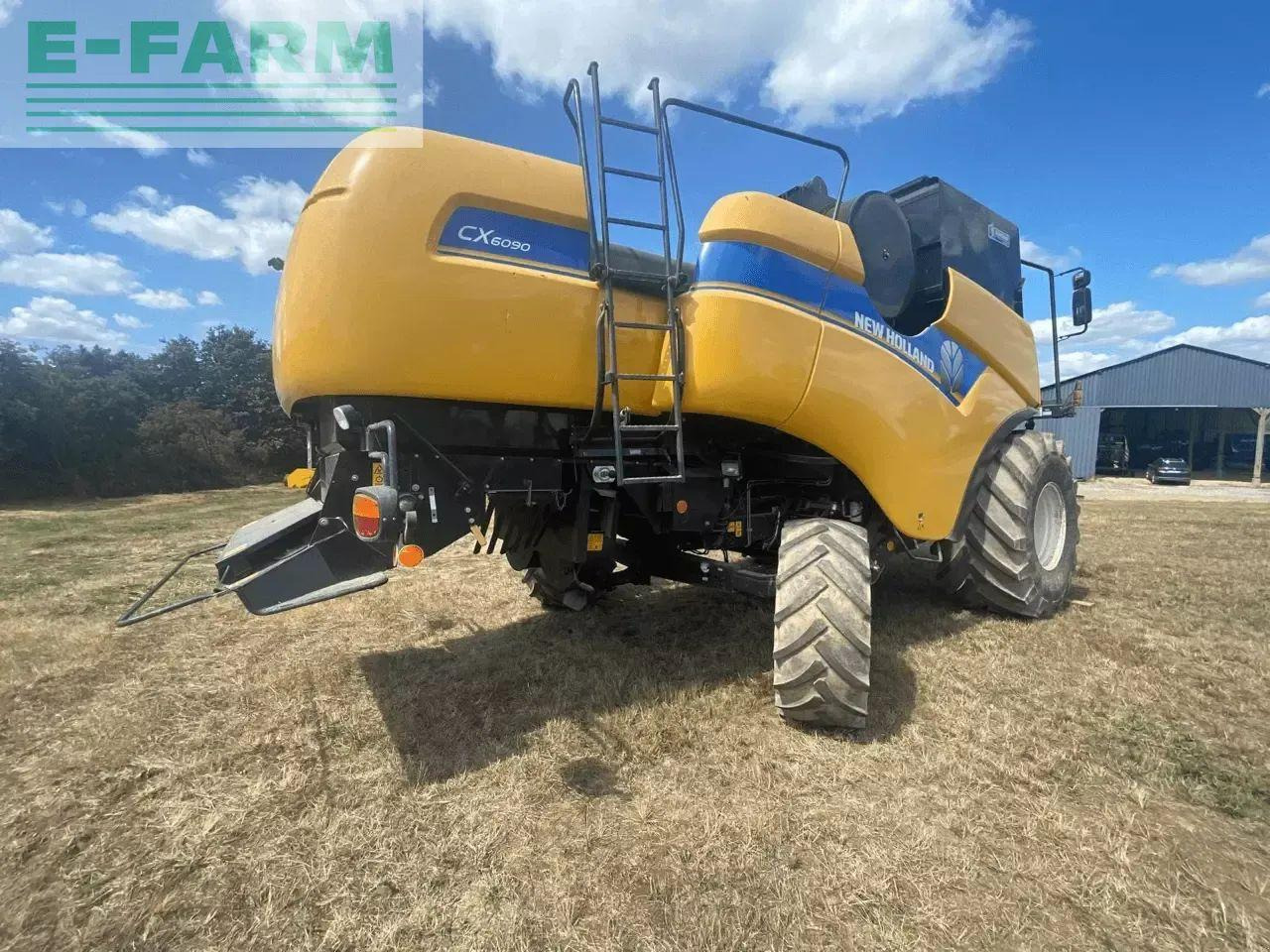 New Holland cx 6090 std - Зерноуборочный комбайн: фото 2 New Holland cx 6090 std - Зерноуборочный комбайн: фото 2