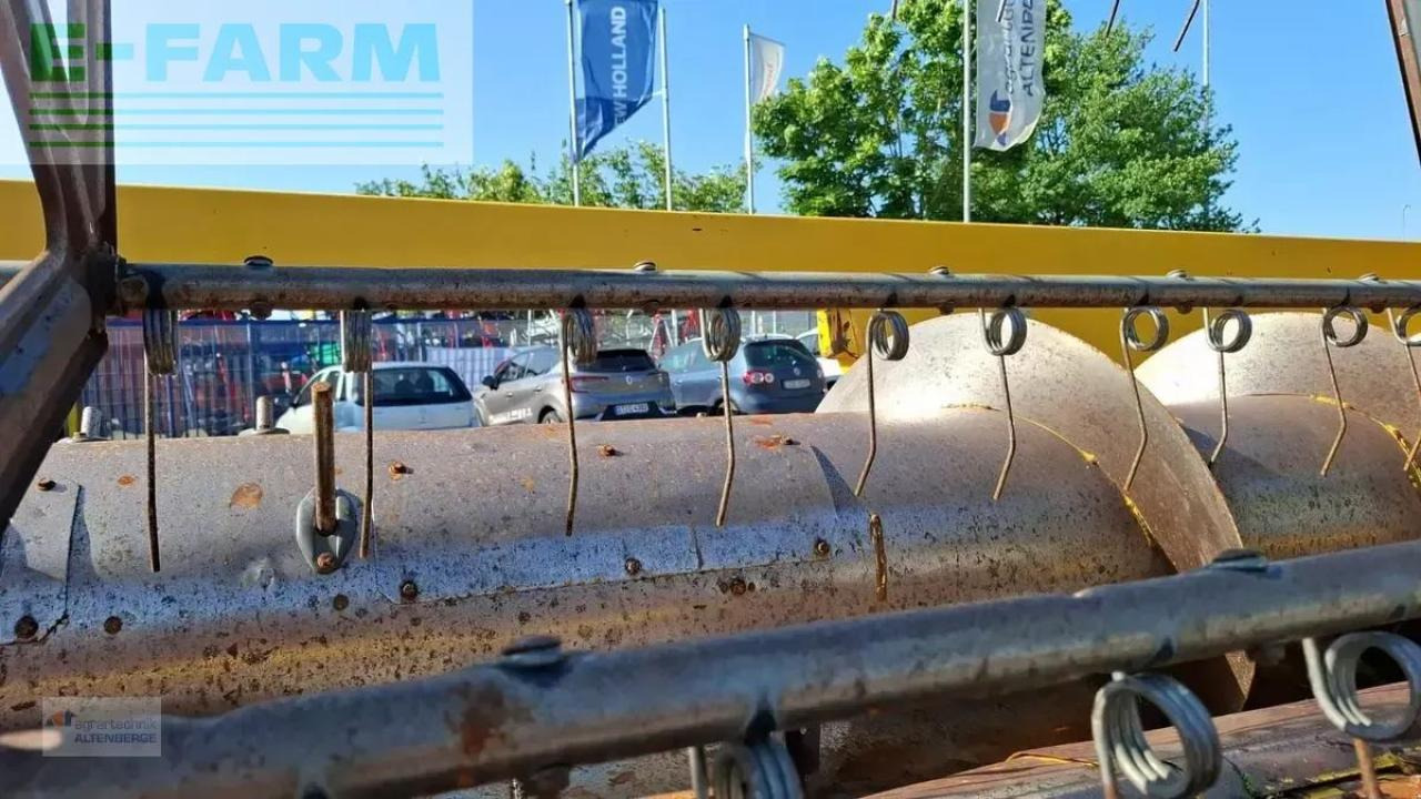 Зерноуборочный комбайн New Holland cx 840: фото 9