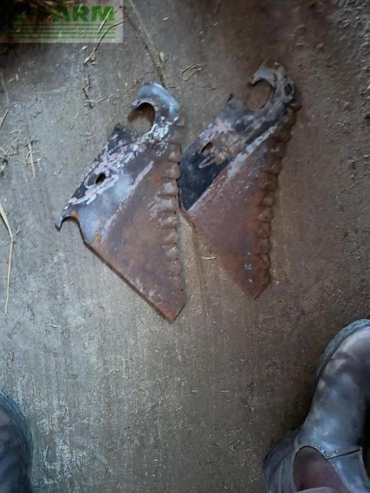 Пресс-подборщик тюковый New Holland d1010: фото 6 Пресс-подборщик тюковый New Holland d1010: фото 6