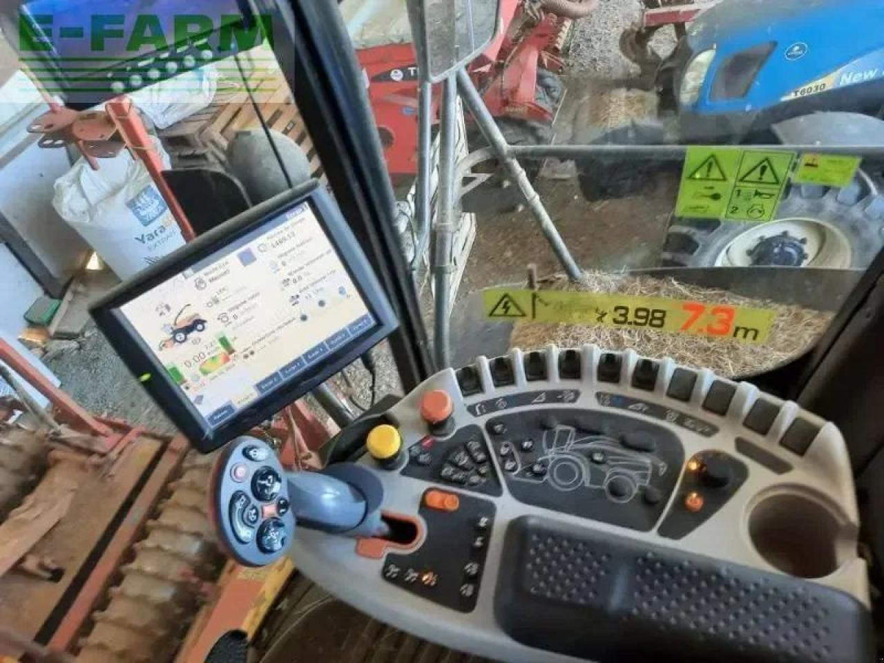New Holland fr480 - Кормоуборочный комбайн: фото 2 New Holland fr480 - Кормоуборочный комбайн: фото 2
