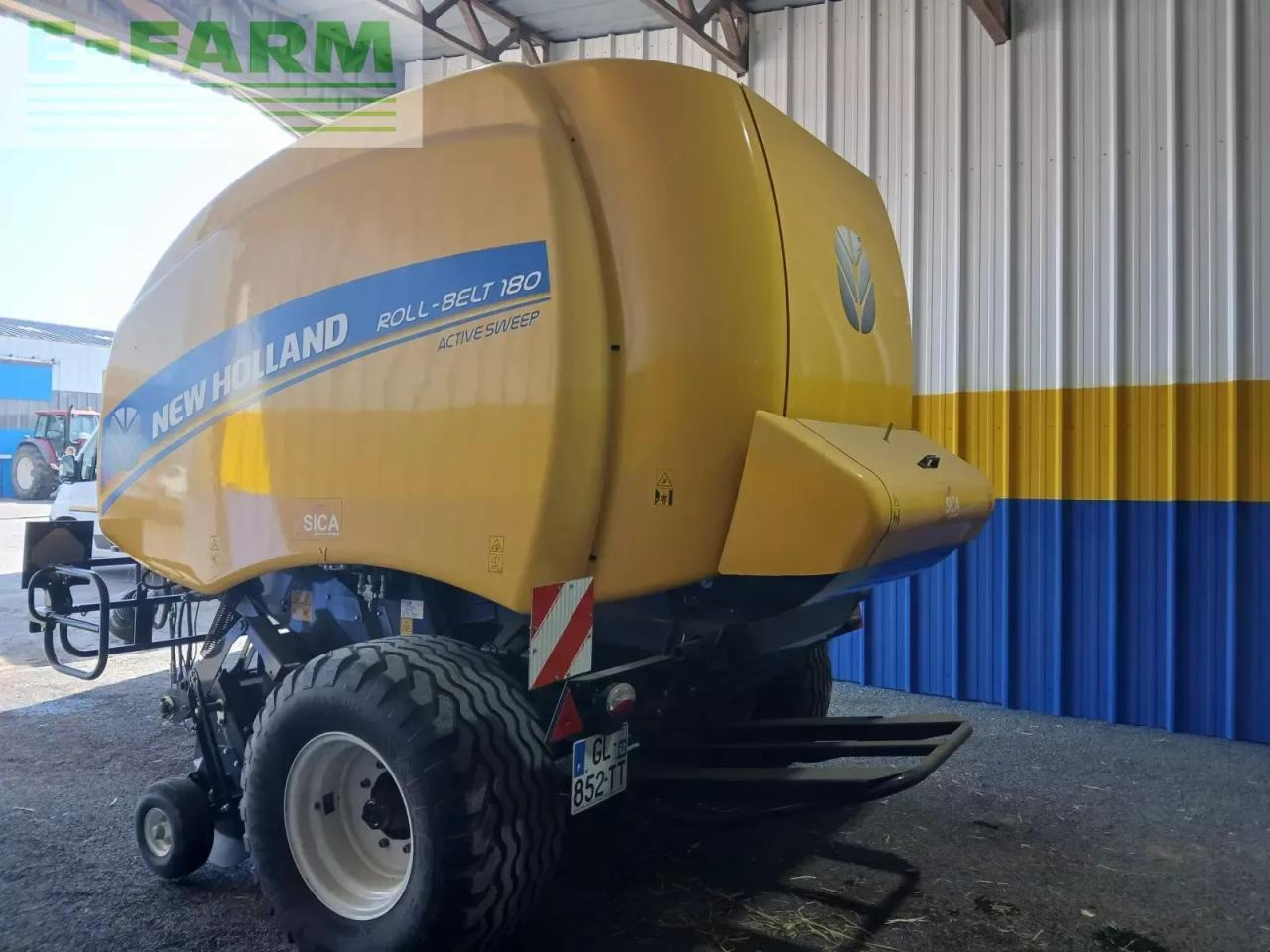 New Holland rb 180 - Пресс-подборщик тюковый: фото 4 New Holland rb 180 - Пресс-подборщик тюковый: фото 4