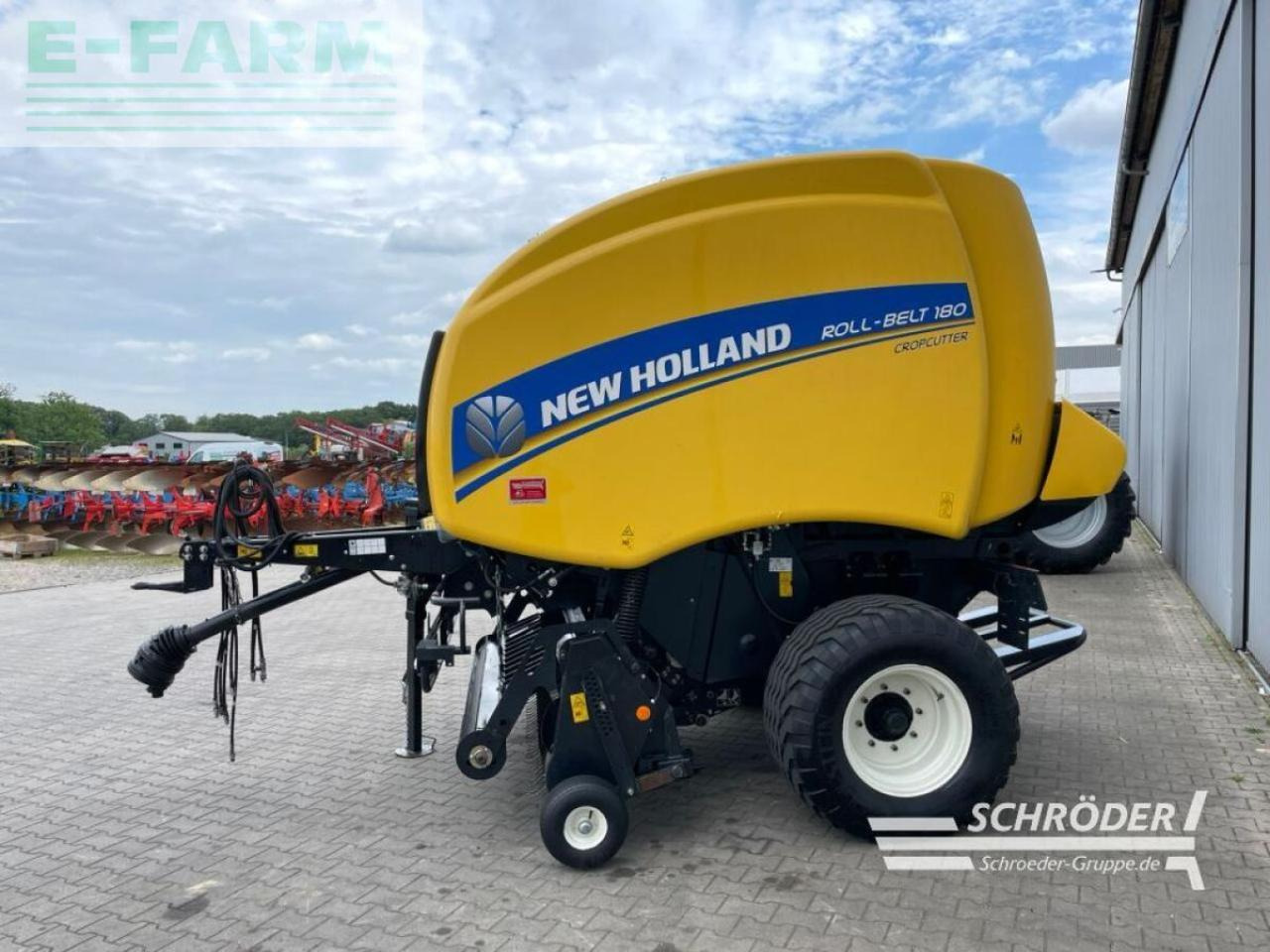 New Holland roll-belt 180 cropcutter - Пресс-подборщик тюковый: фото 4 New Holland roll-belt 180 cropcutter - Пресс-подборщик тюковый: фото 4