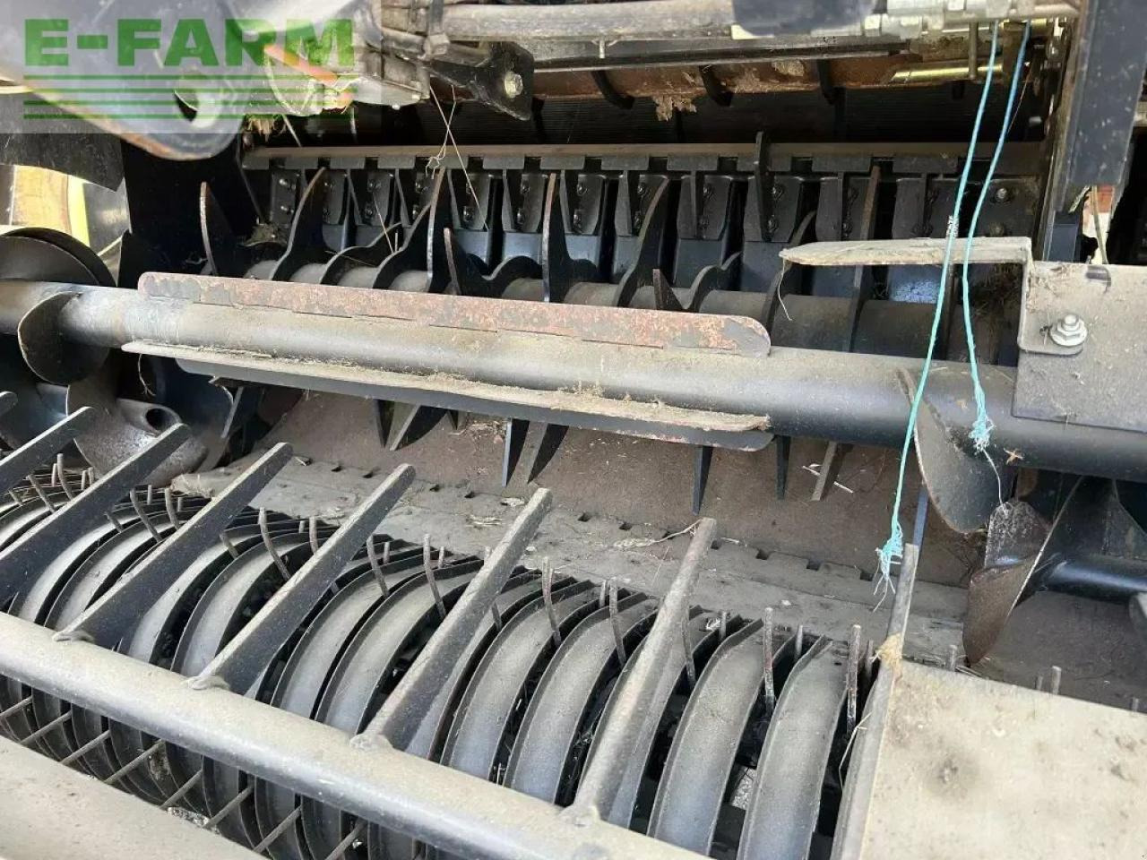New Holland roll-belt180 - Пресс-подборщик тюковый: фото 5 New Holland roll-belt180 - Пресс-подборщик тюковый: фото 5