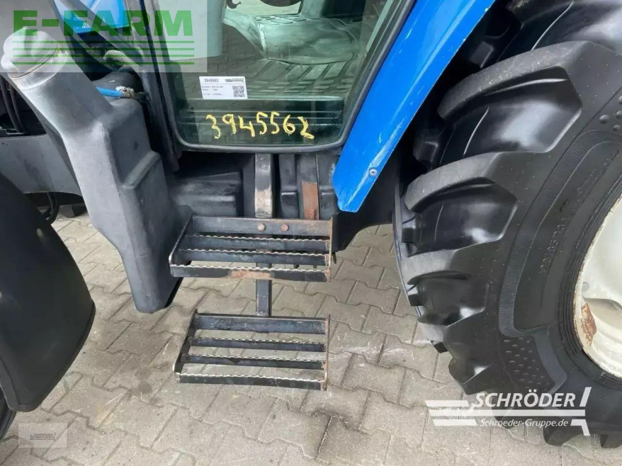 Трактор New Holland t 5050: фото 14