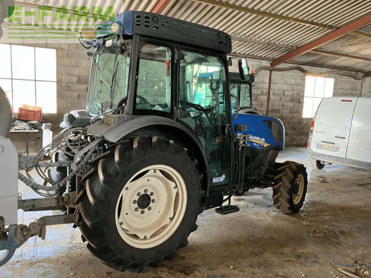 New Holland t4-90n N - Трактор: фото 2 New Holland t4-90n N - Трактор: фото 2