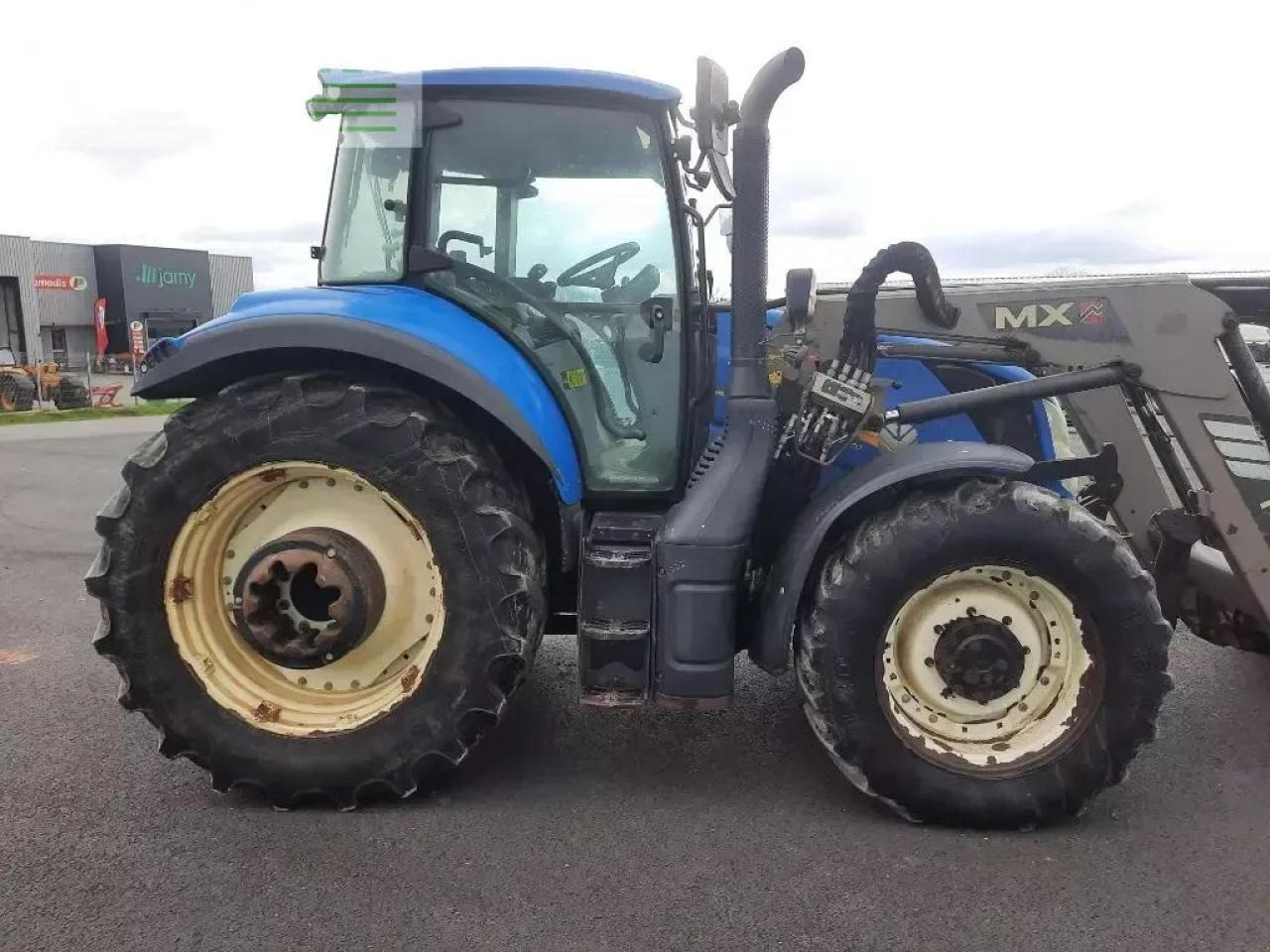 New Holland t5 120 - Трактор: фото 2 New Holland t5 120 - Трактор: фото 2