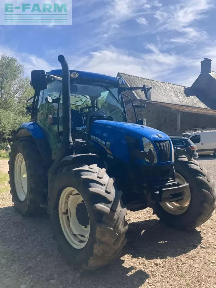 New Holland t6.140 dualcommand - Трактор: фото 1 New Holland t6.140 dualcommand - Трактор: фото 1