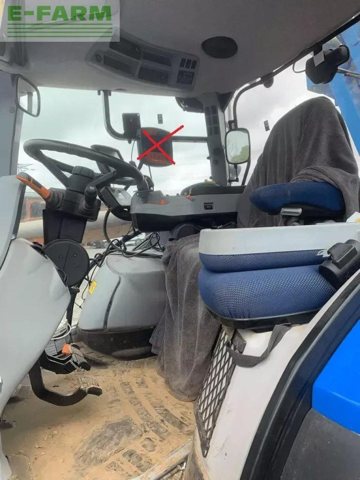 New Holland t6.160 dynamic command - Трактор: фото 5 New Holland t6.160 dynamic command - Трактор: фото 5