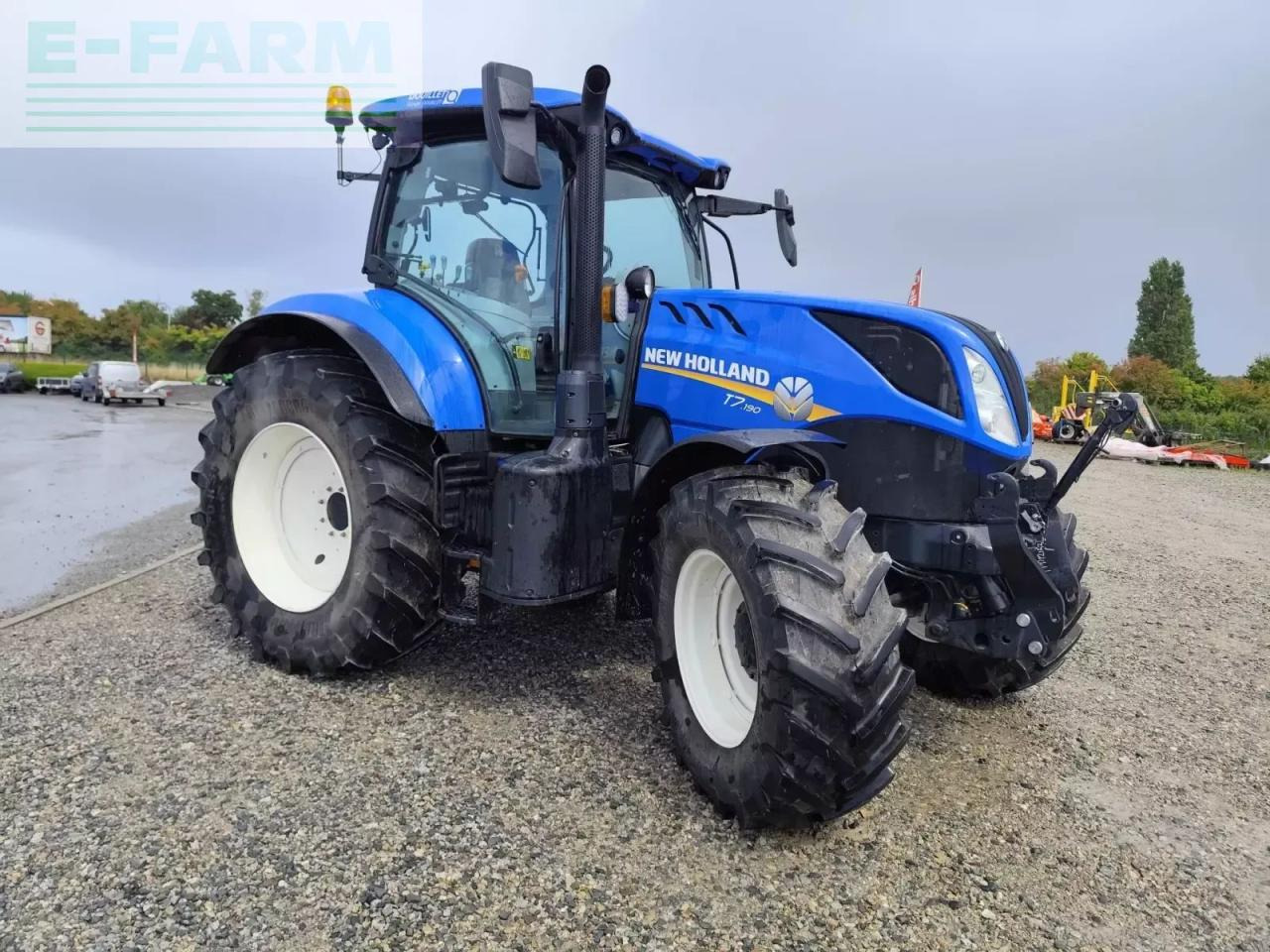 New Holland t7 190 pc - Трактор: фото 4 New Holland t7 190 pc - Трактор: фото 4