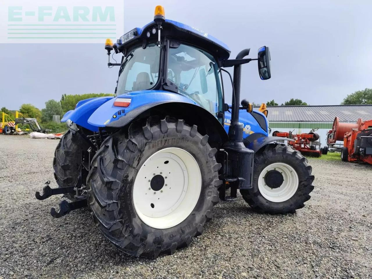 New Holland t7 190 pc - Трактор: фото 3 New Holland t7 190 pc - Трактор: фото 3
