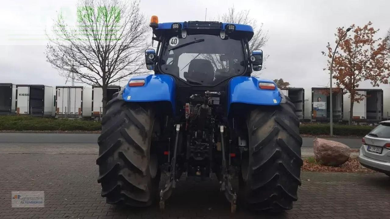 New Holland t7.220 ac - Трактор: фото 5 New Holland t7.220 ac - Трактор: фото 5