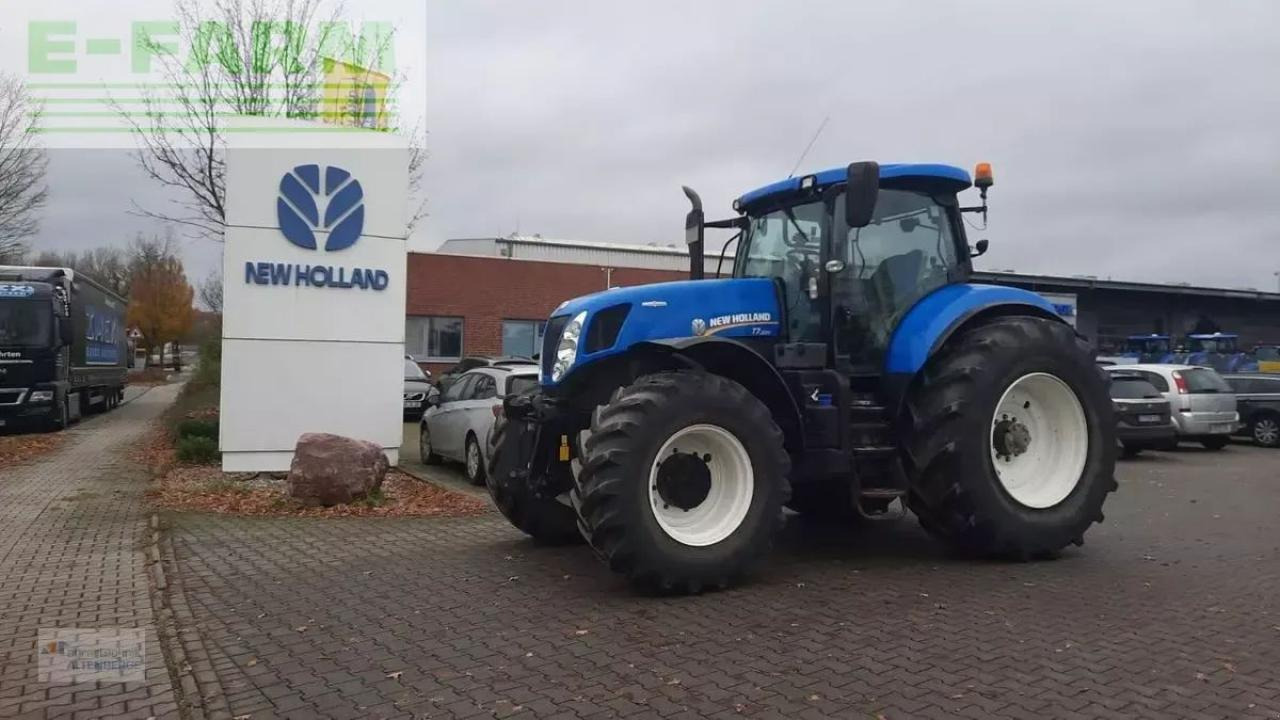 New Holland t7.220 ac - Трактор: фото 1 New Holland t7.220 ac - Трактор: фото 1