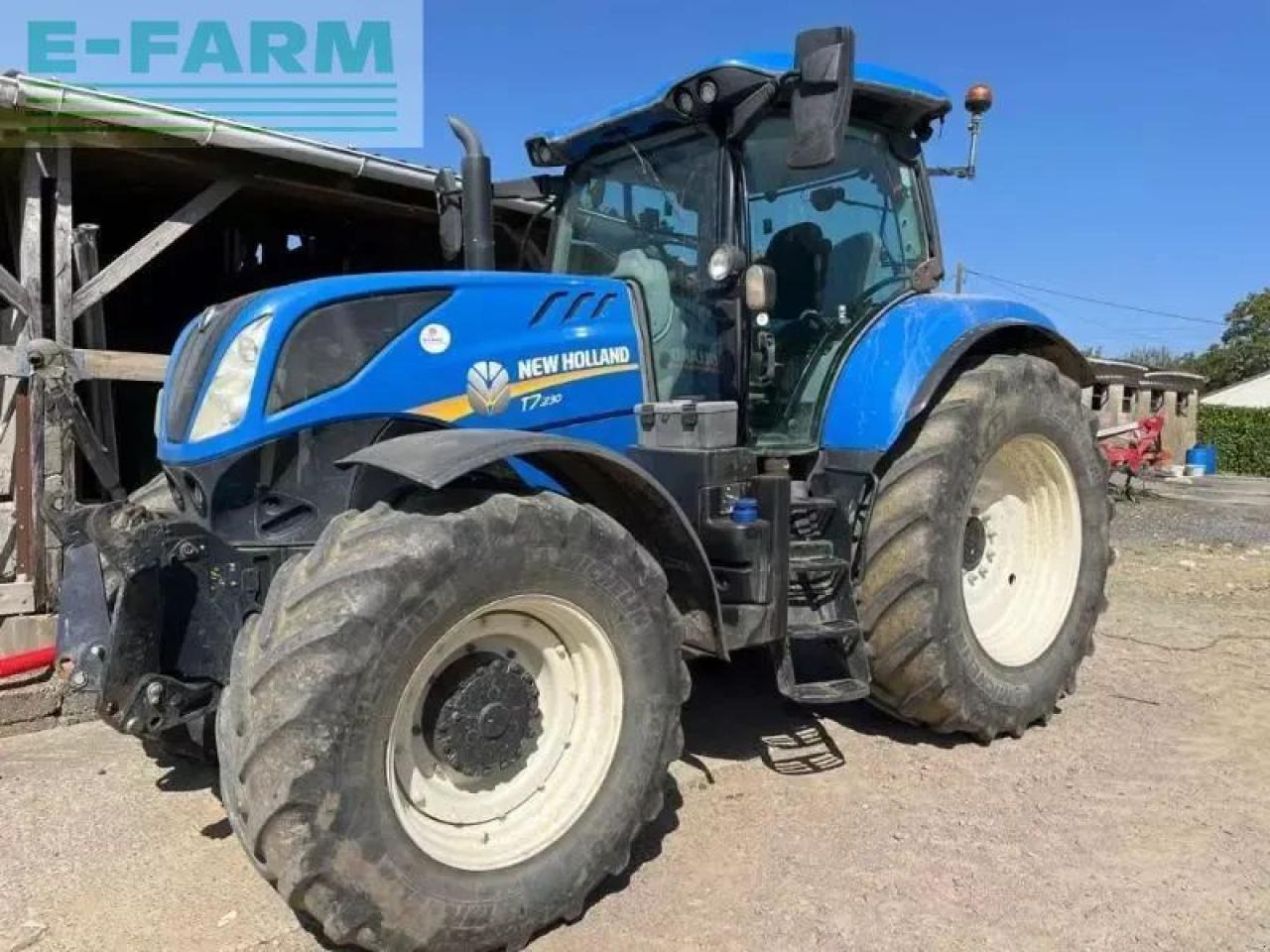 New Holland t7-230pc - Трактор: фото 4 New Holland t7-230pc - Трактор: фото 4