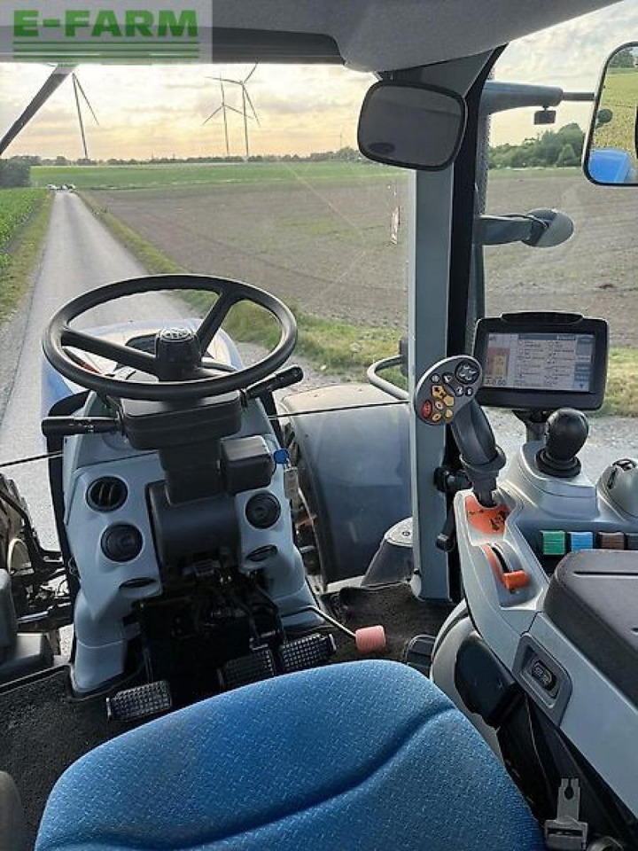 Трактор New Holland t7.250 autocommand: фото 9 Трактор New Holland t7.250 autocommand: фото 9