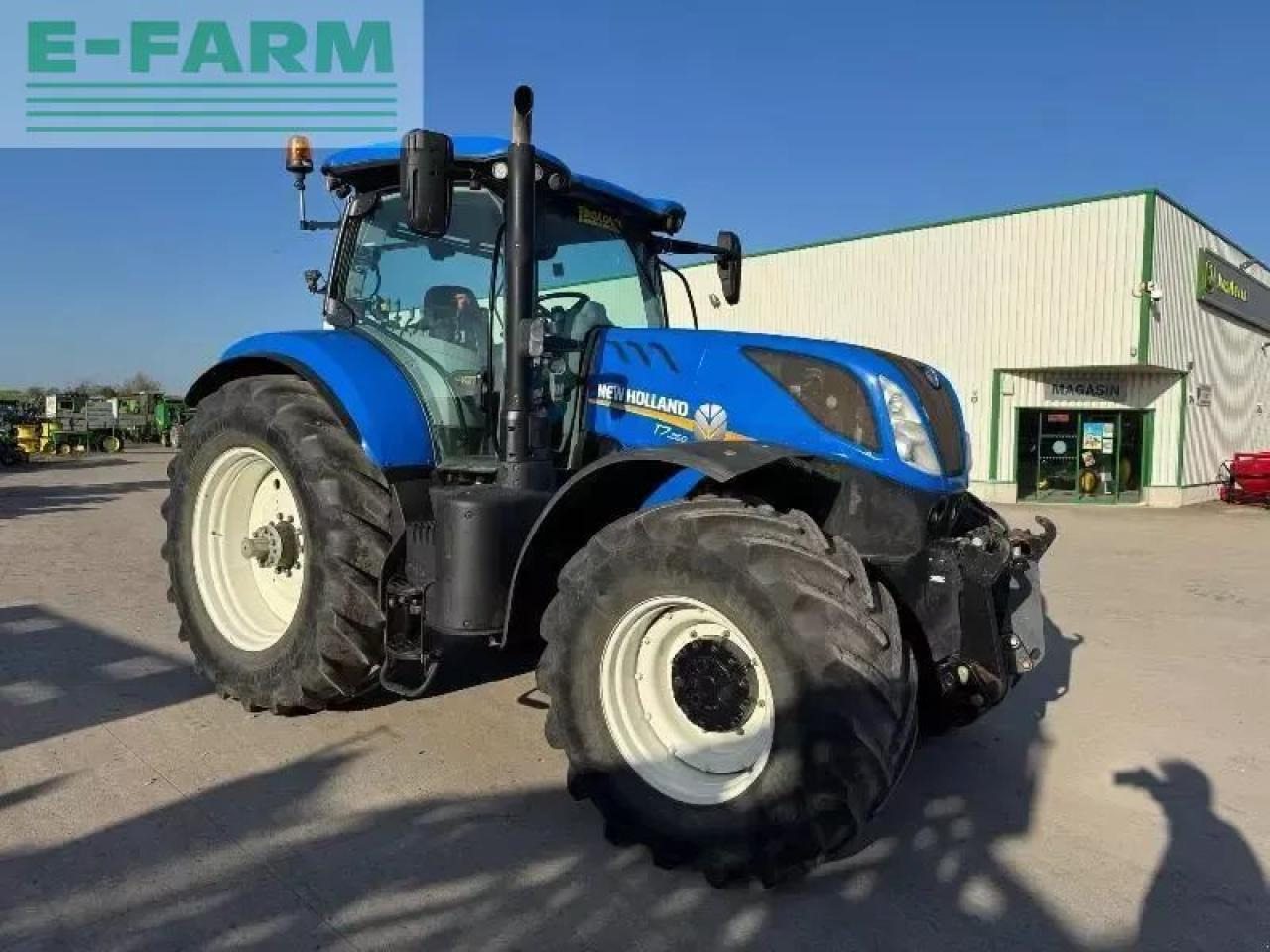 Трактор New Holland t7.260 pc: фото 6 Трактор New Holland t7.260 pc: фото 6