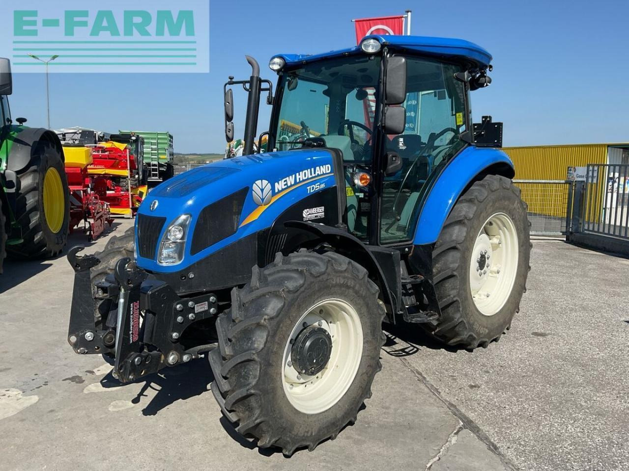 New Holland td5.85 - Трактор: фото 1 New Holland td5.85 - Трактор: фото 1