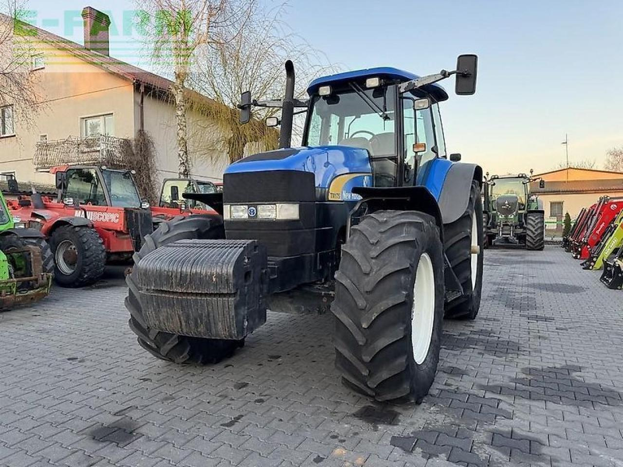 New Holland tm175 powercommand - Трактор: фото 2 New Holland tm175 powercommand - Трактор: фото 2