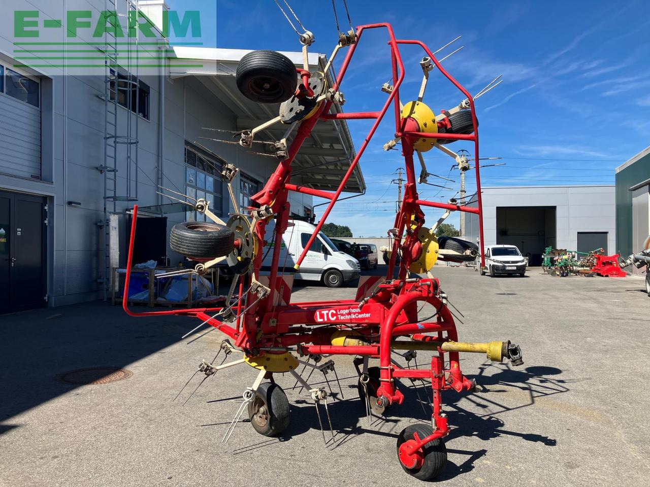 Pöttinger HIT 69 NZ - Сеноворошилка: фото 4 Pöttinger HIT 69 NZ - Сеноворошилка: фото 4