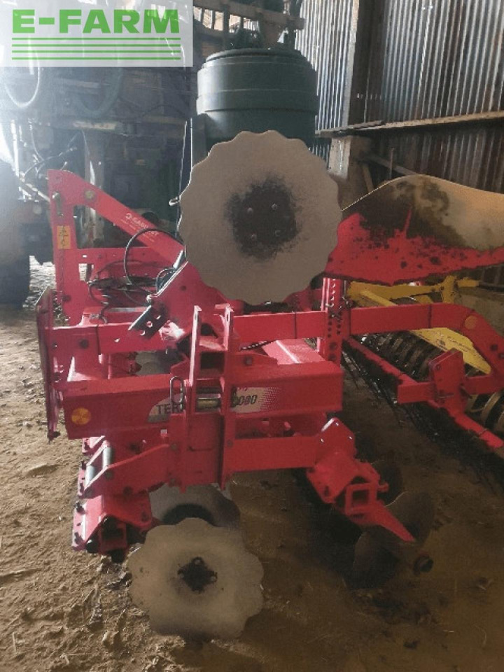 Pöttinger terradisc 3000 - Культиватор: фото 2 Pöttinger terradisc 3000 - Культиватор: фото 2