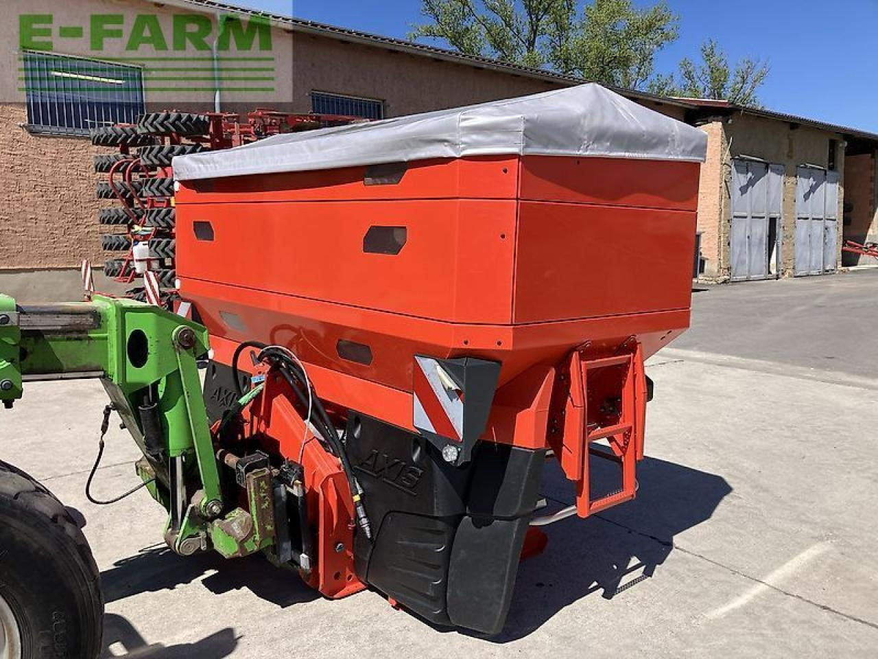 Rauch axis 50.2 emc+w *5200l behältervolumen* - Разбрасыватель удобрений: фото 1 Rauch axis 50.2 emc+w *5200l behältervolumen* - Разбрасыватель удобрений: фото 1