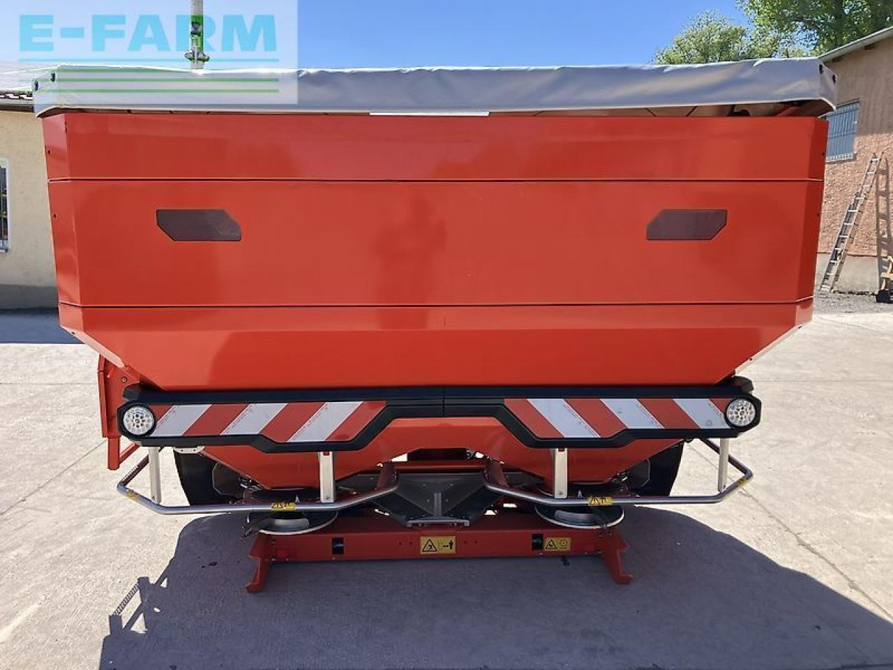 Rauch axis 50.2 emc+w *5200l behältervolumen* - Разбрасыватель удобрений: фото 3 Rauch axis 50.2 emc+w *5200l behältervolumen* - Разбрасыватель удобрений: фото 3