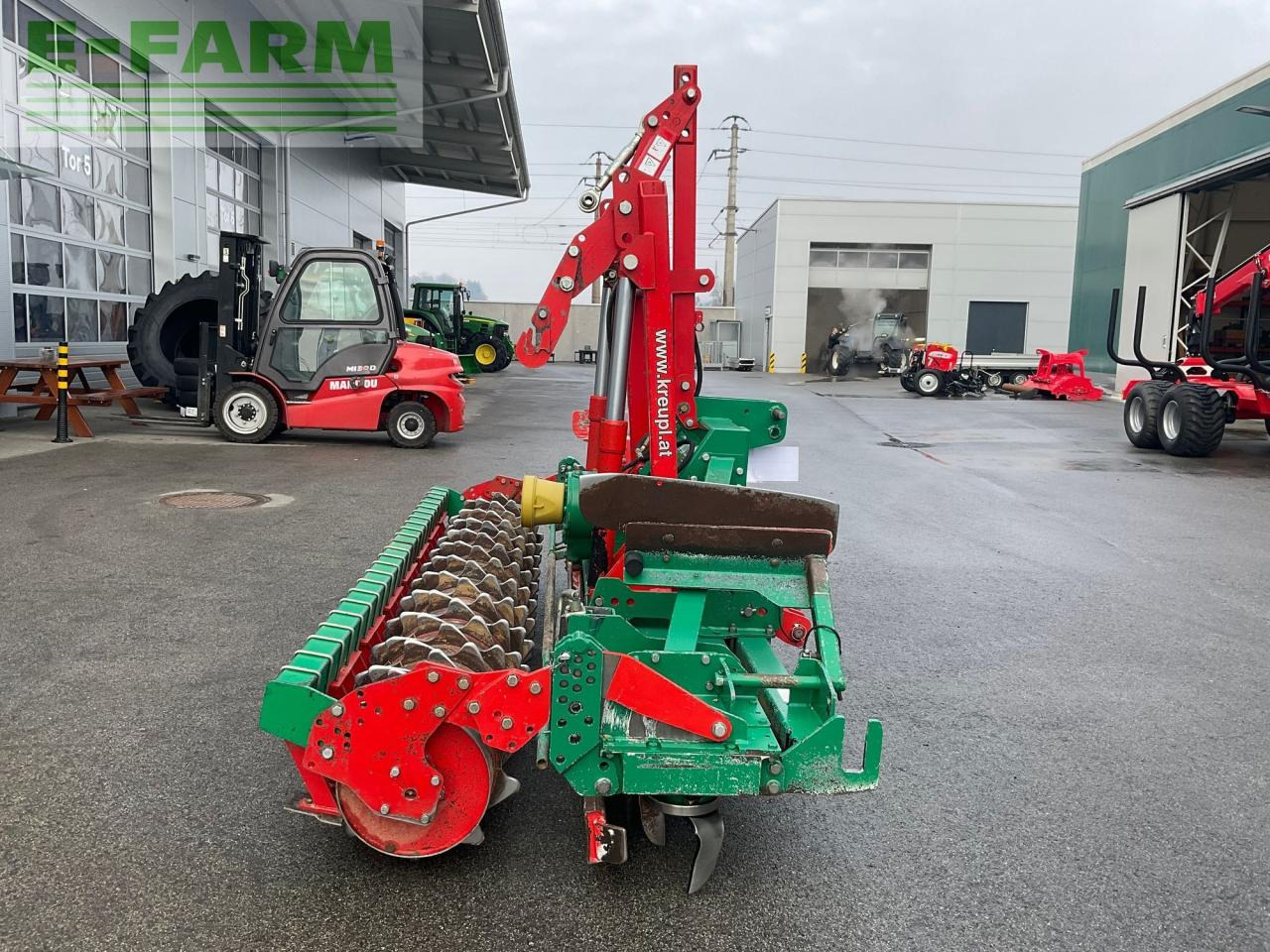 Regent Orbit- M 3000 - Техника для обработки почвы: фото 5 Regent Orbit- M 3000 - Техника для обработки почвы: фото 5