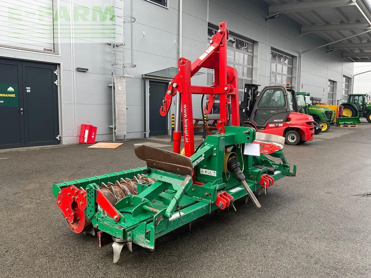 Regent Orbit- M 3000 - Техника для обработки почвы: фото 4 Regent Orbit- M 3000 - Техника для обработки почвы: фото 4