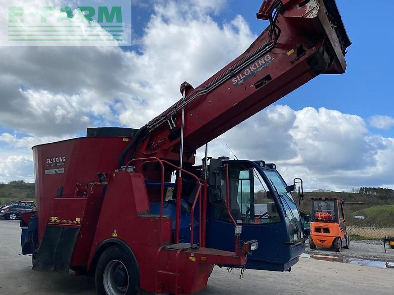 Siloking selbstfahrer 16m³ mit neuem motor - Инвентарь для животноводства: фото 1 Siloking selbstfahrer 16m³ mit neuem motor - Инвентарь для животноводства: фото 1